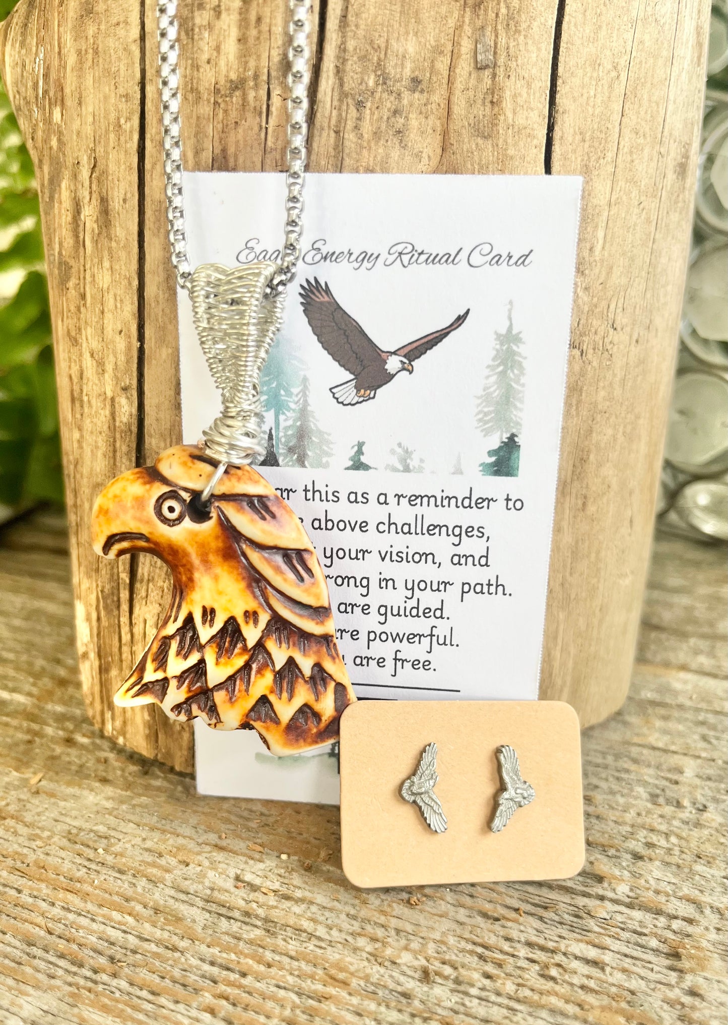 Eagle Jewelry Set – Pendant Necklace & Stud Earrings – Symbol of Strength, Freedom & Vision