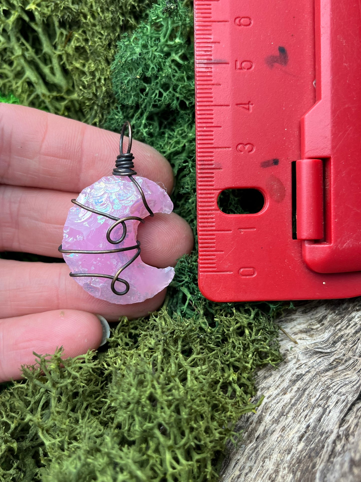 Aura Rose Quartz Crescent Moon Pendant – Wire Wrapped in Copper