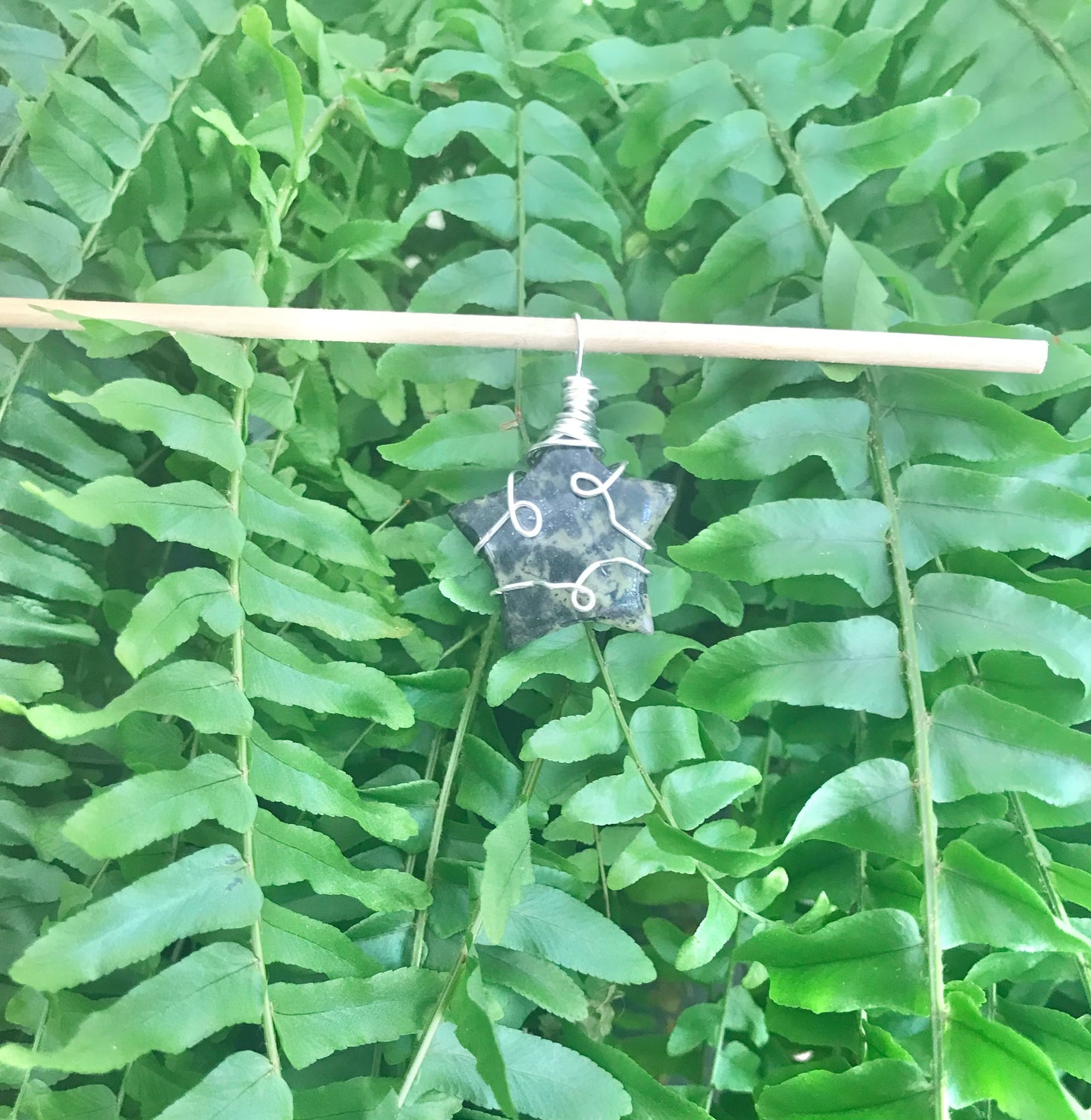 Serpentine Star Pendant – Silver Wire Wrapped Crystal for Protection & Inner Peace
