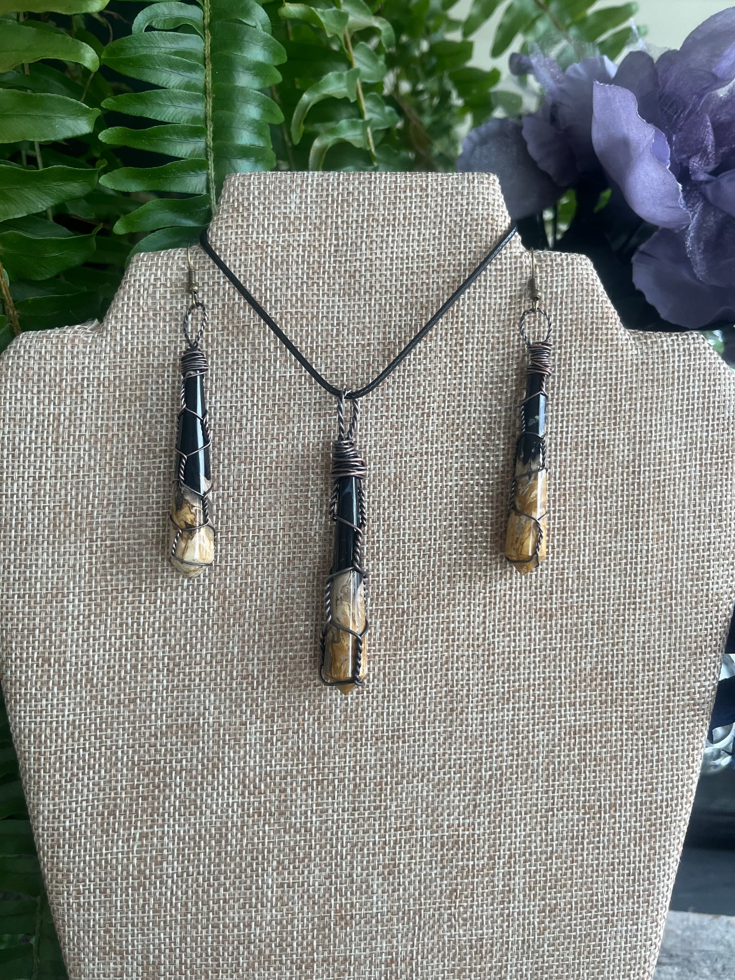 Natural Palm Root Stone Jewelry Trio – Rustic Wire Design