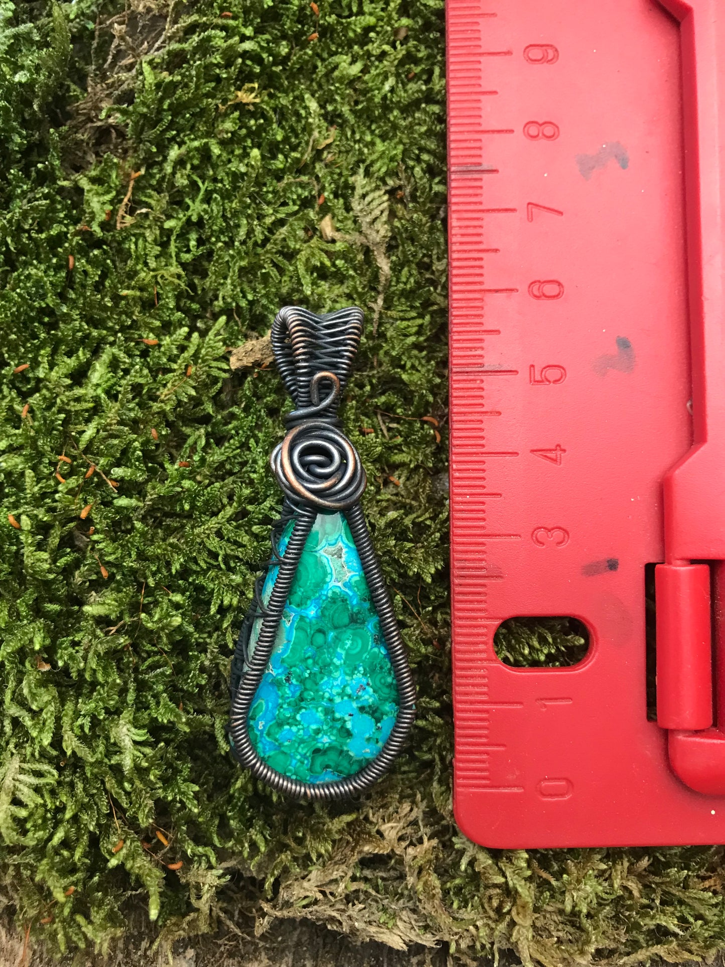 Chrysocolla & Malachite pendant necklace, in copper wire