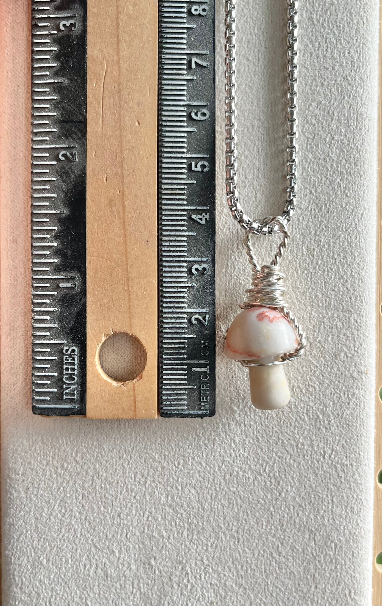 Agate Mushroom in silver wire (pendant/ necklace)