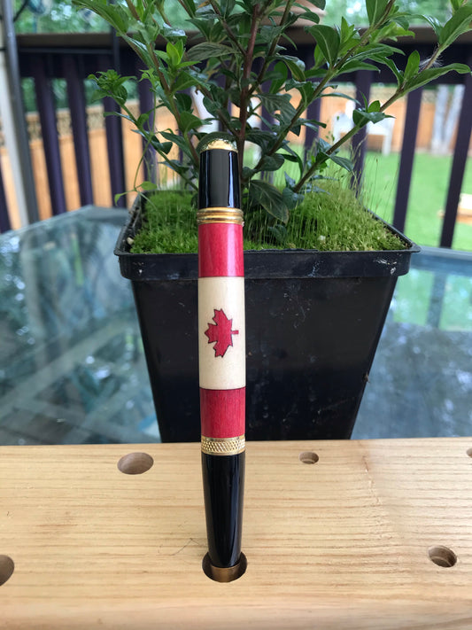 Oh Canada Pen